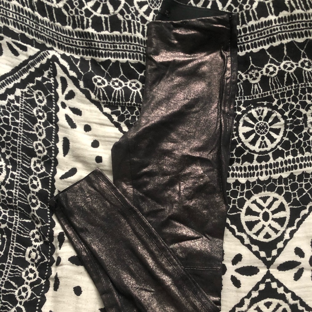 NWT Metallic Zara Leggings Size XS